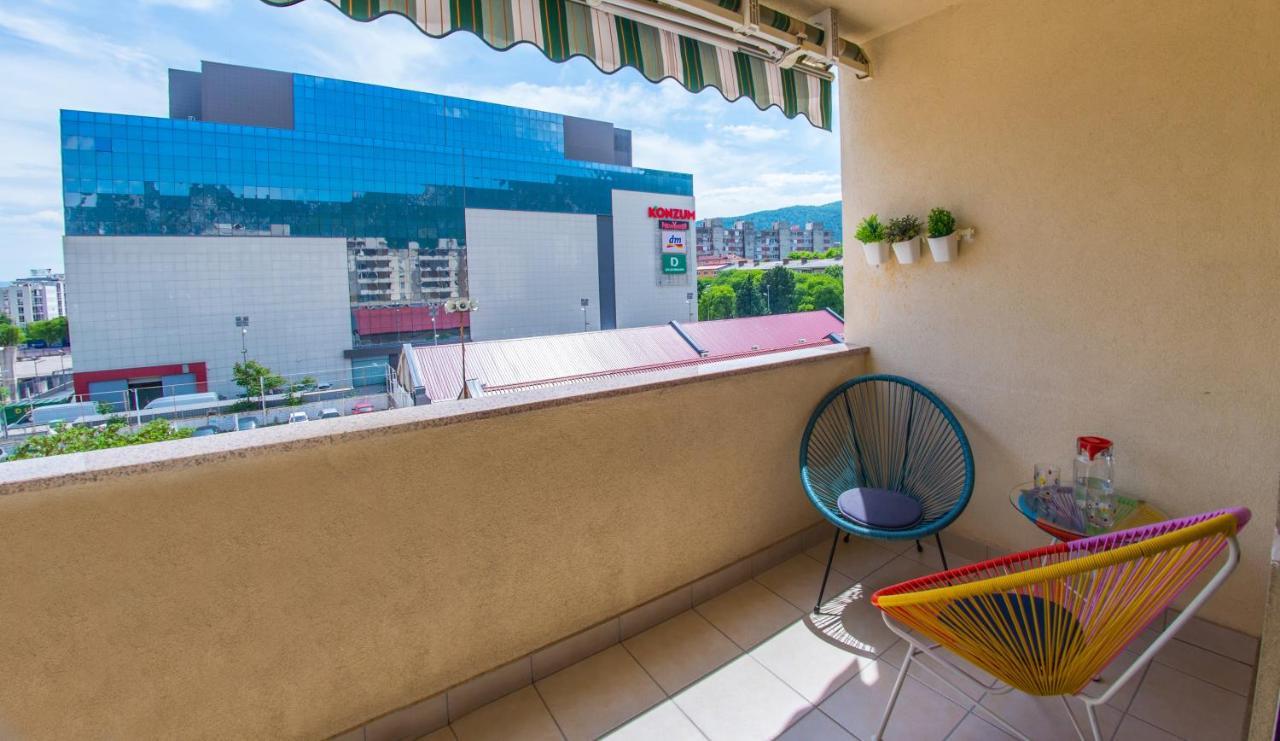 Apartment R Luxor With Parking Garage موستار المظهر الخارجي الصورة